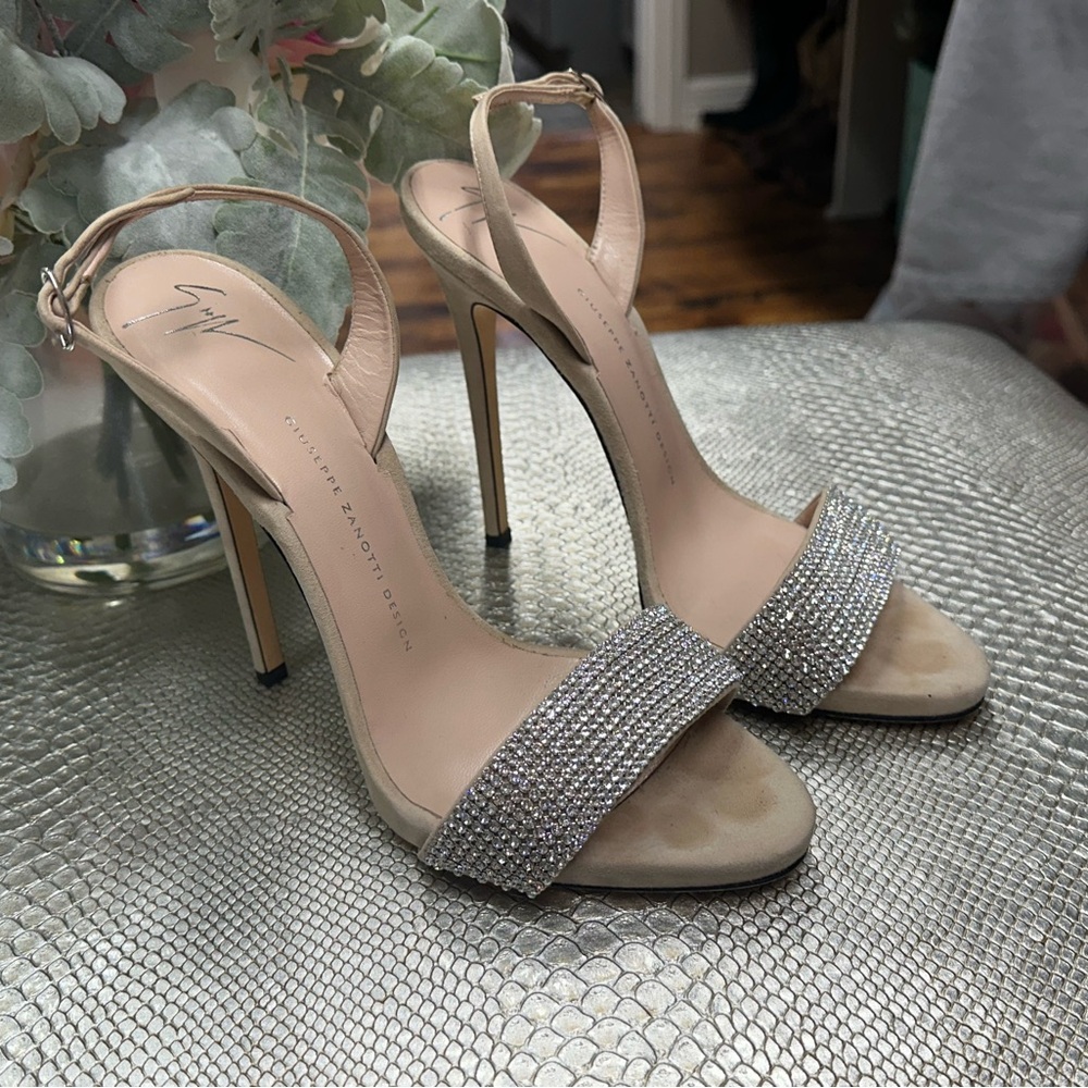 Giuseppe Zanotti heels/ worn once! Video shows true color! Prettier in person!